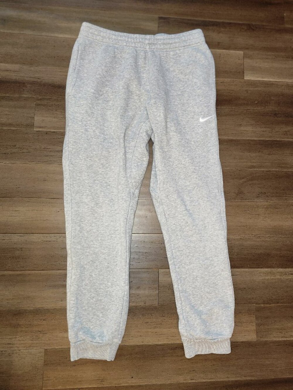 Nike Club Fleece joggers,  Men's Medium